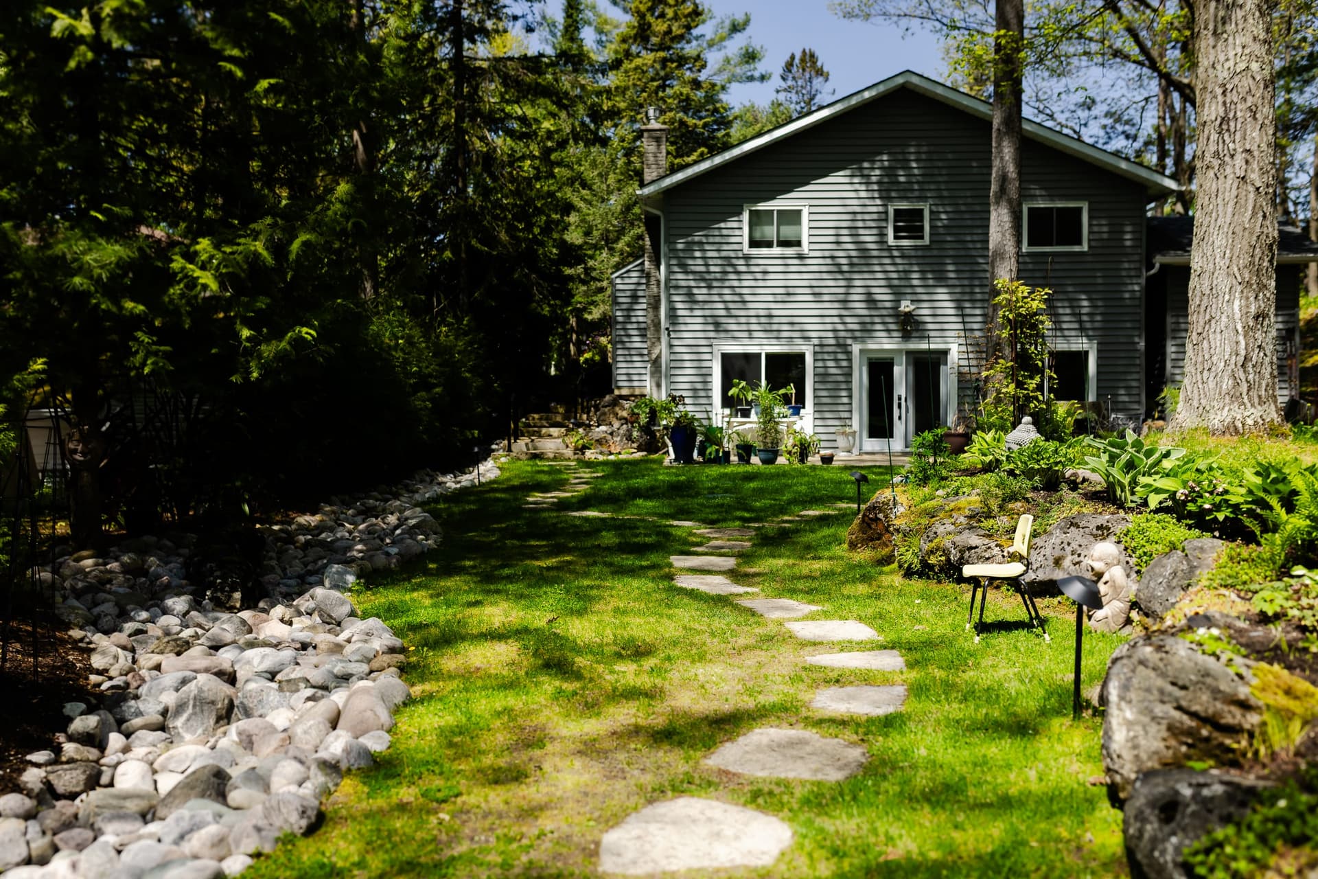 Stuart Thomas Construction — landscaping project in South Georgian Bay — Stc 002