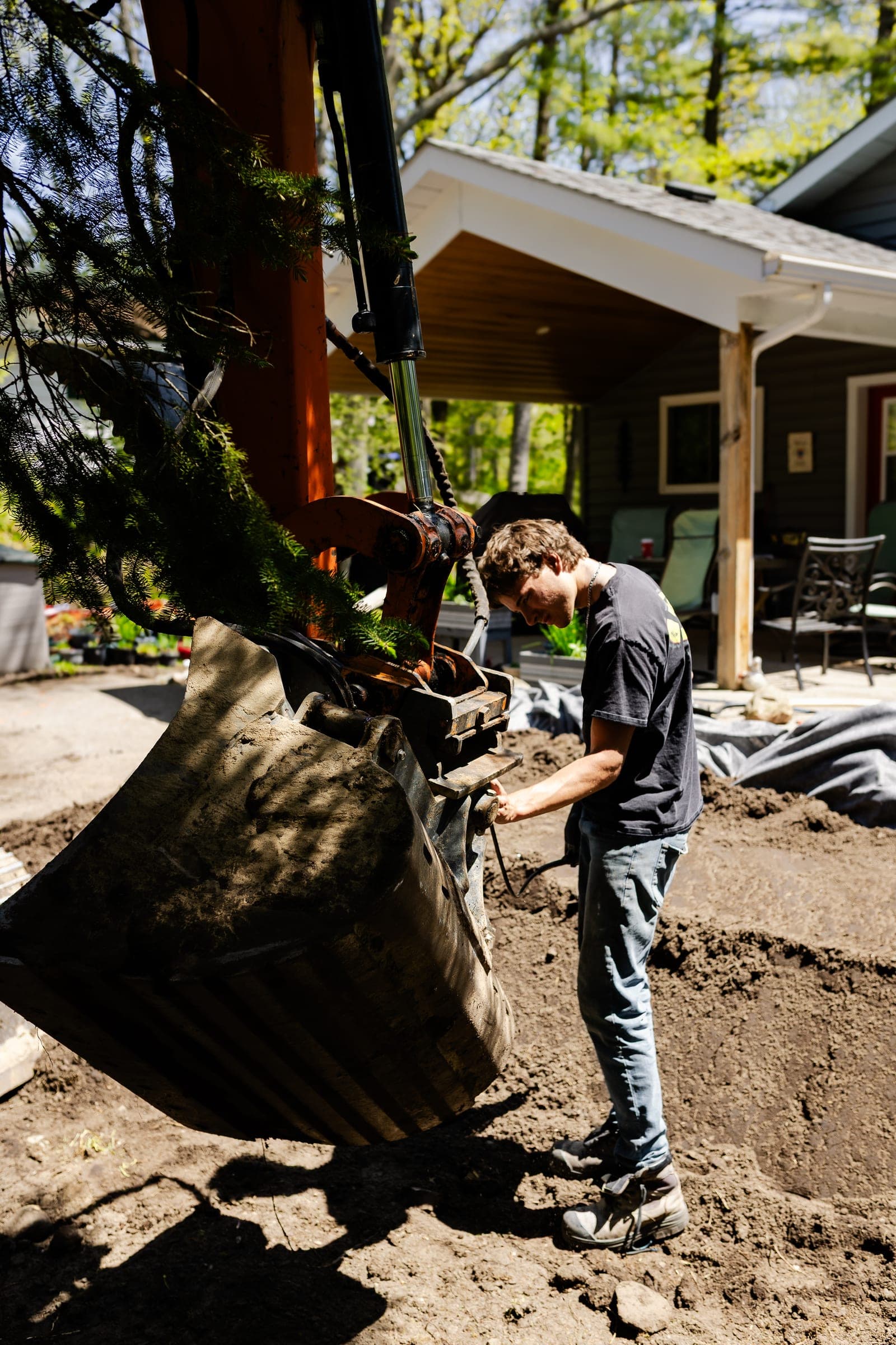 Stuart Thomas Construction — landscaping project in South Georgian Bay — Stc 212