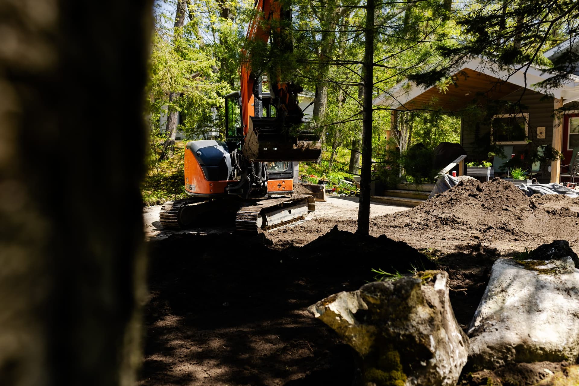 Stuart Thomas Construction — waterfront stone work in South Georgian Bay — Stc 231