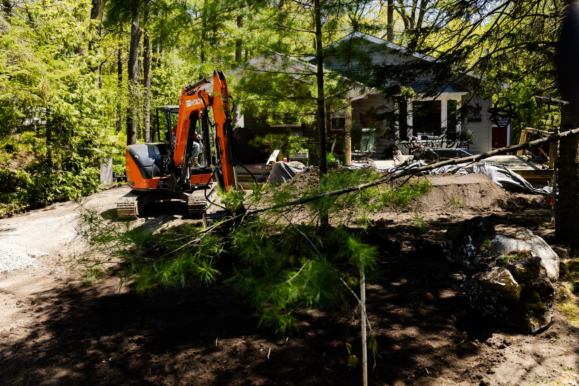 Stuart Thomas Construction — waterfront stone work in South Georgian Bay — Stc 252