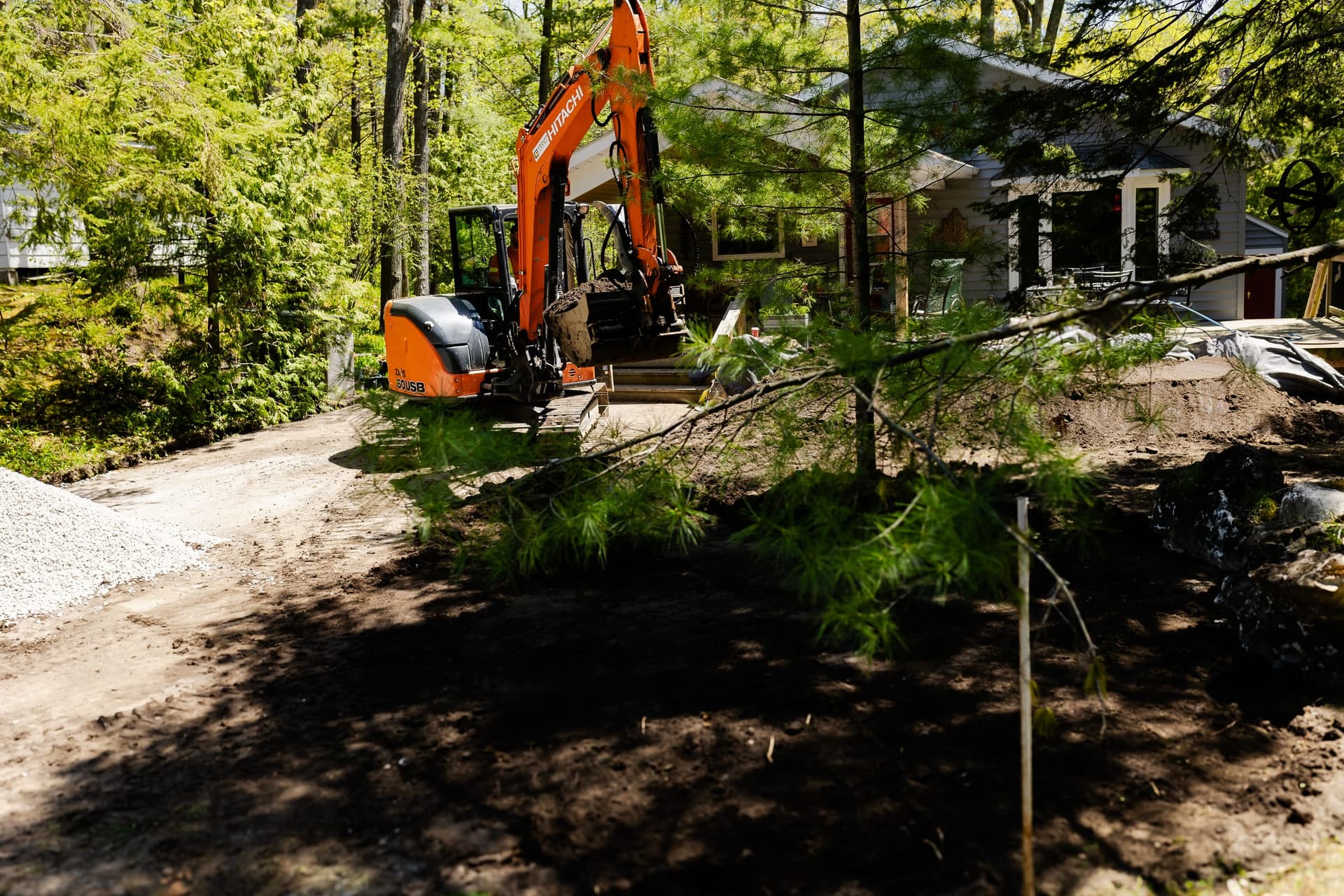 Stuart Thomas Construction — excavation and grading in South Georgian Bay — Stc 255